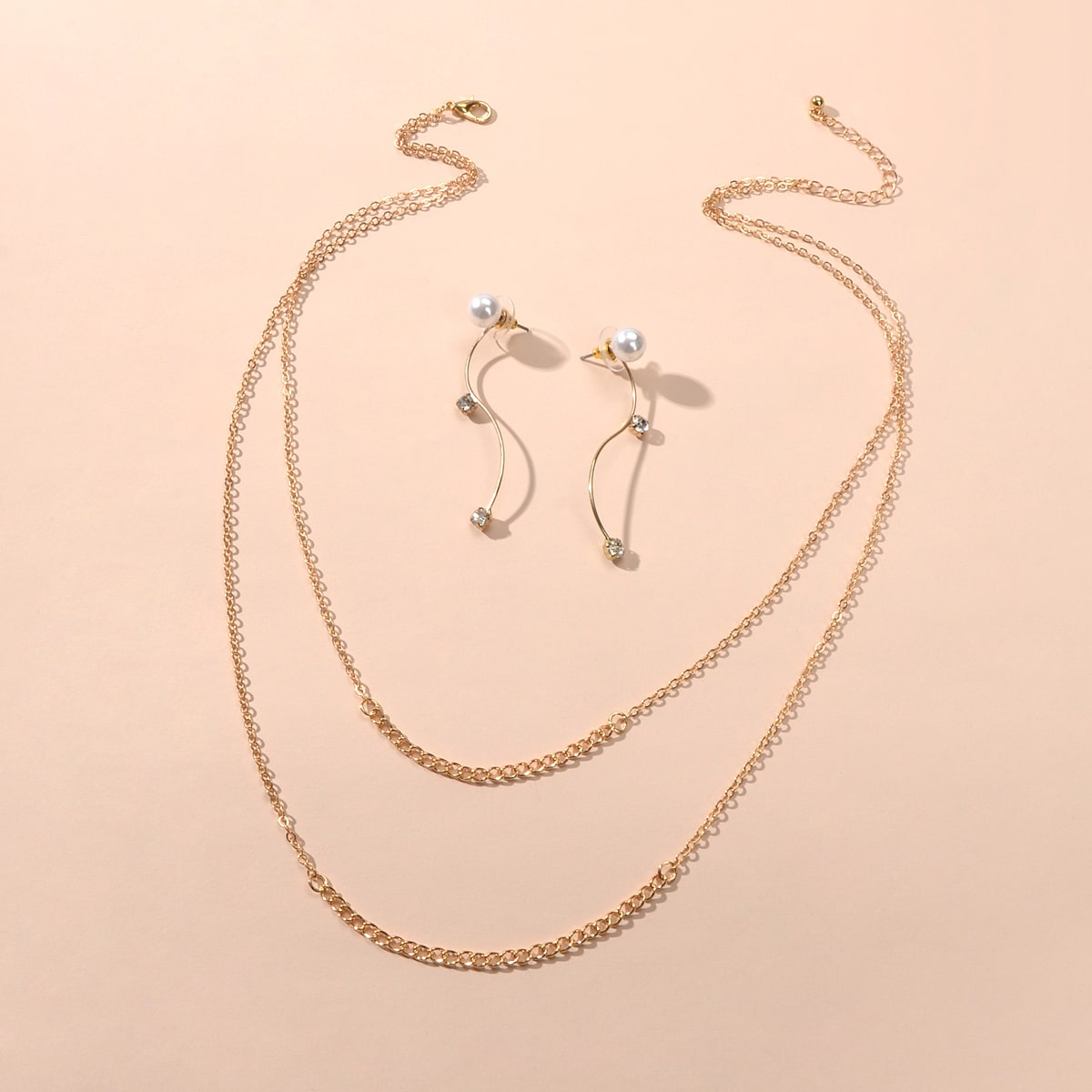 Gold Curved Earrings & Double Layer Necklace Set - Stylish Jewelry Ensemble