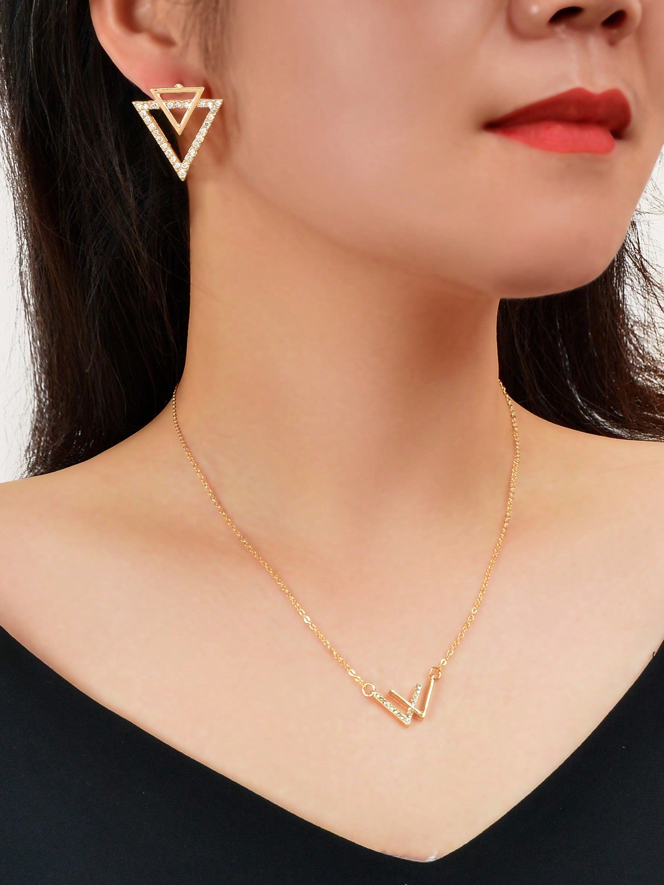 Double V Pendant Necklace with Triangle Earrings Set Chic Stylish Jewellery Gift