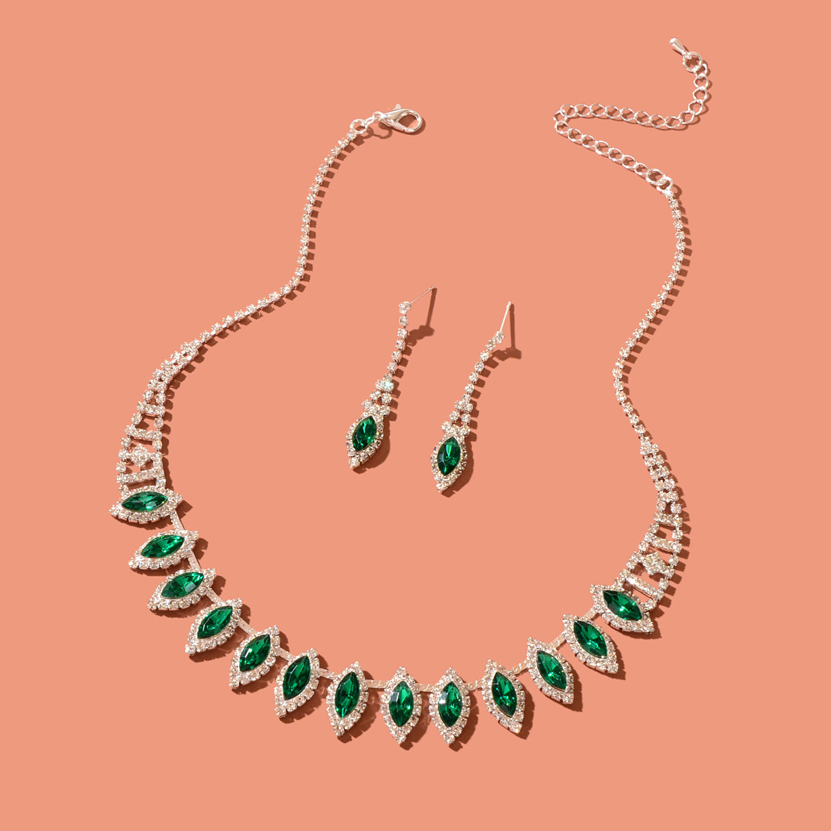 Luxurious Jewellery Set Green Imitation Gemstone Collar Necklace Dangle Earrings