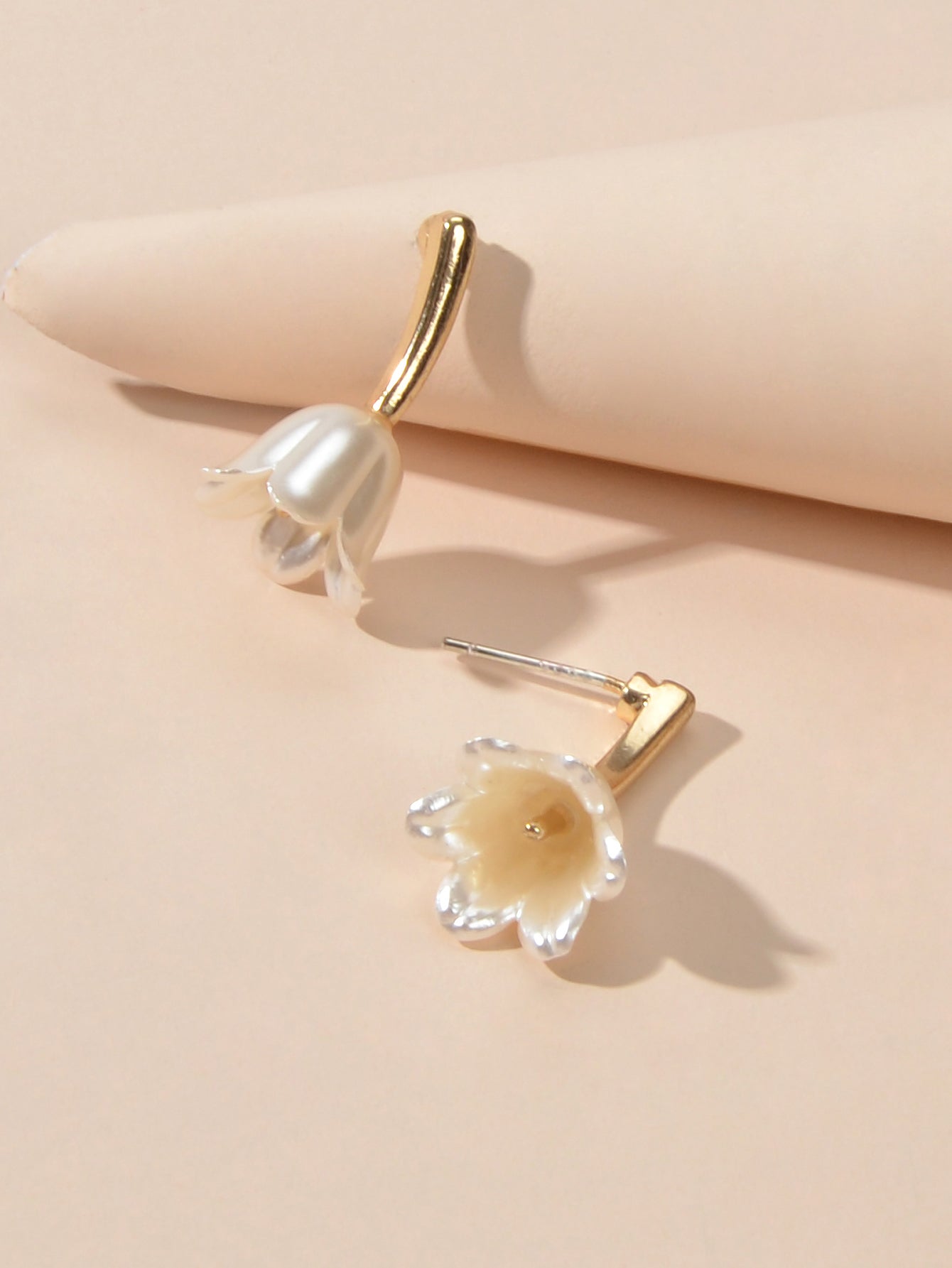 Perfect Engagement Jewellery Metal Pearl Flower Tulip Stud Earrings Accessories