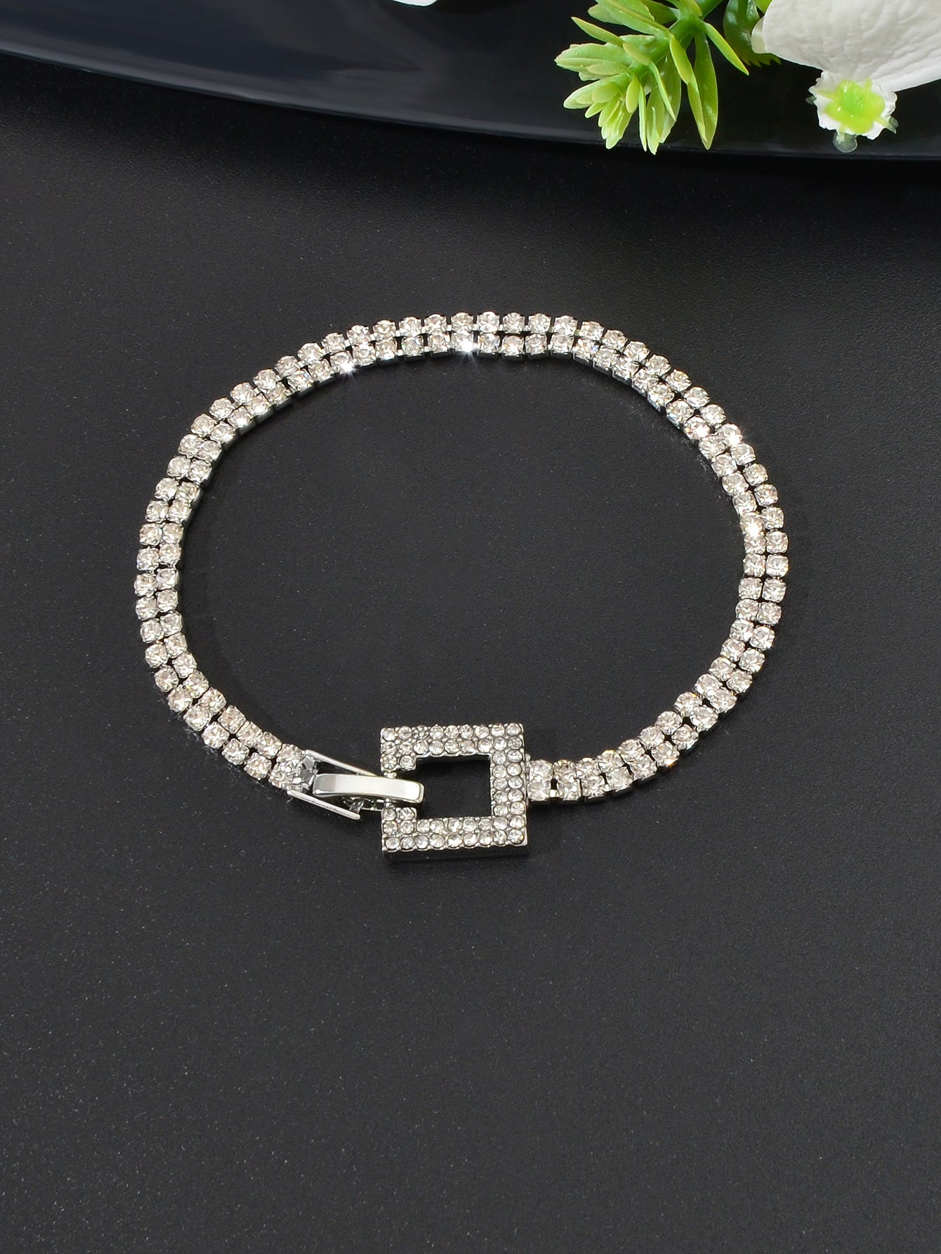 Shimmering Full Rhinestone Clasp Bracelet Elegant Sparkle Jewelry for Your Wrist