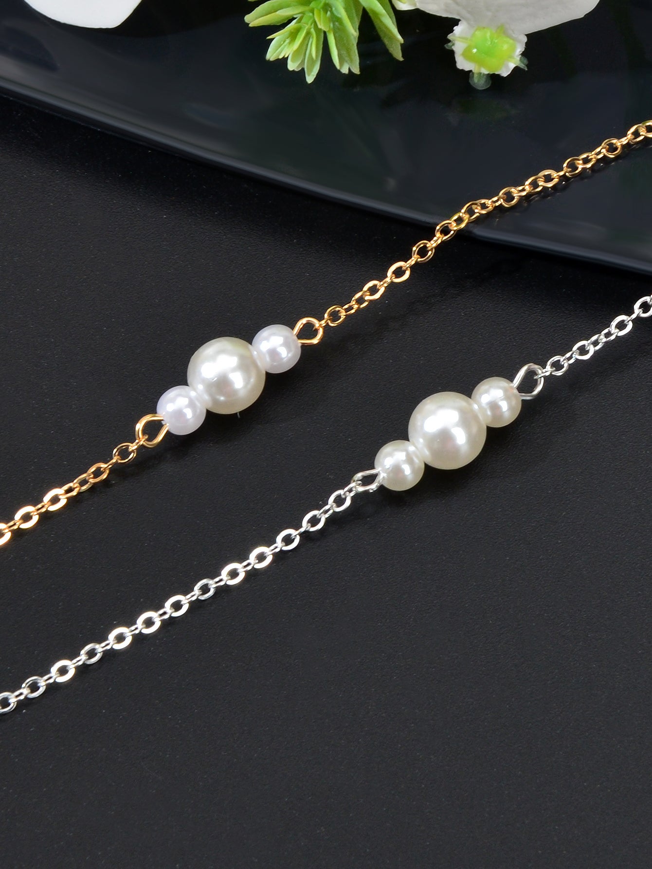 Pearl Adorned Minimalist Chain Bracelet - Elegant Simplicity for Every Occasion