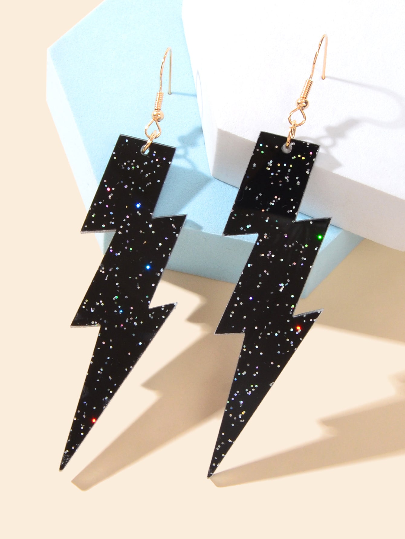 Sparkling Retro Party Acrylic Exaggerated Women Lightning Bolt Dangle Earrings