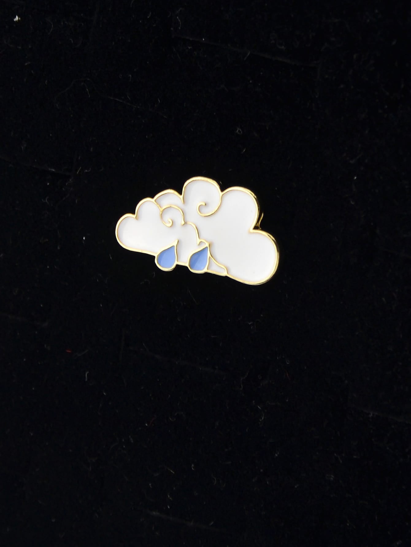 White Cloud Blue Raindrop Enamel Lapel Pin Brooch Backpack Badge Jewellery Gift