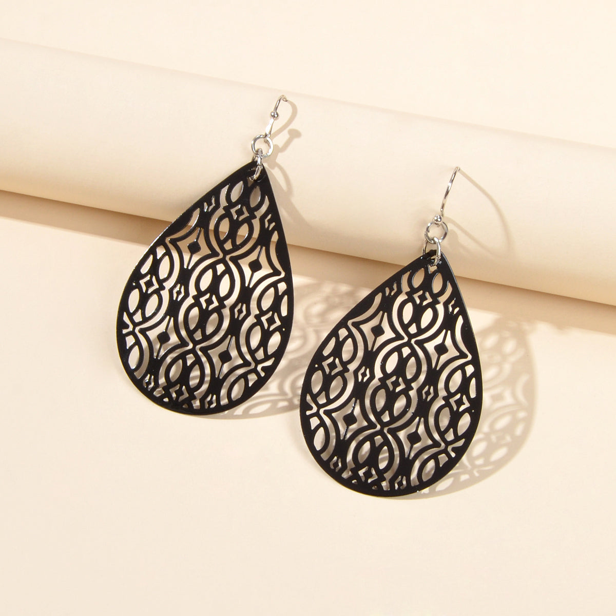 AU Post Oval Hollow Ethnic Water Drop Dangle Earrings Boho Teardrop Jewellery