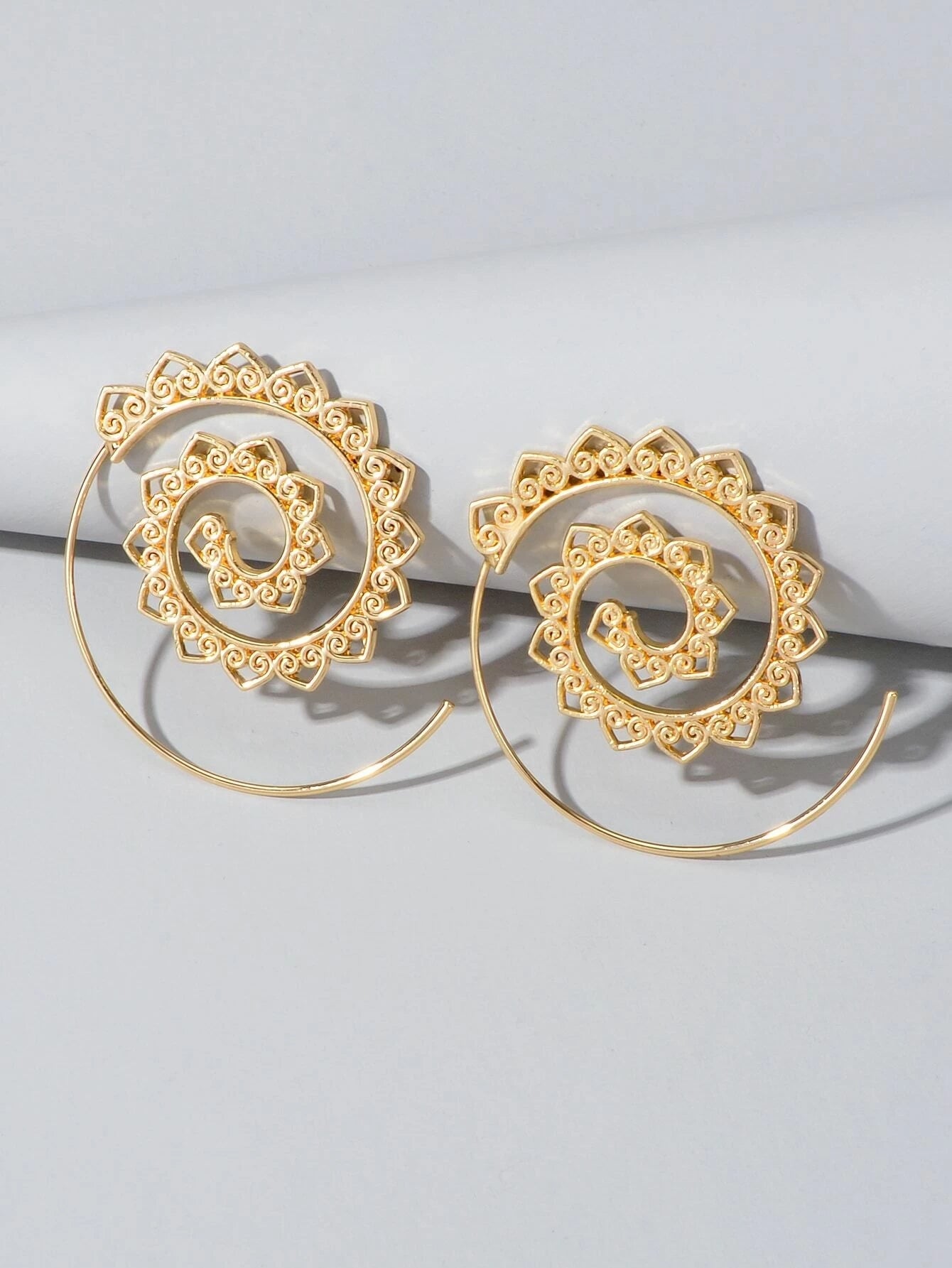 Boho Chic Gold Hollow out Geometric Hoop Earrings Fashion Party Accessories Gift