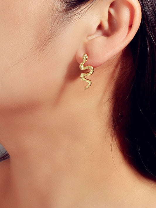 Personality Gold Silver Cute Snake Stud Pierced Earring Women Girls Accessories