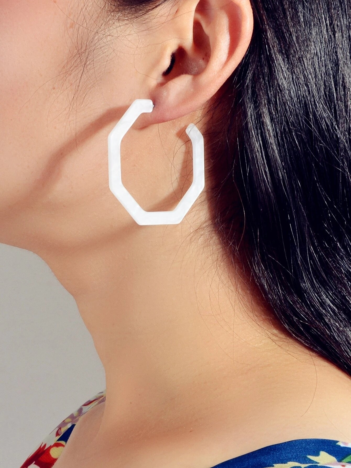 White Acrylic Geometric Hoop Earrings Stunning Jewellery Teen Party Accessories