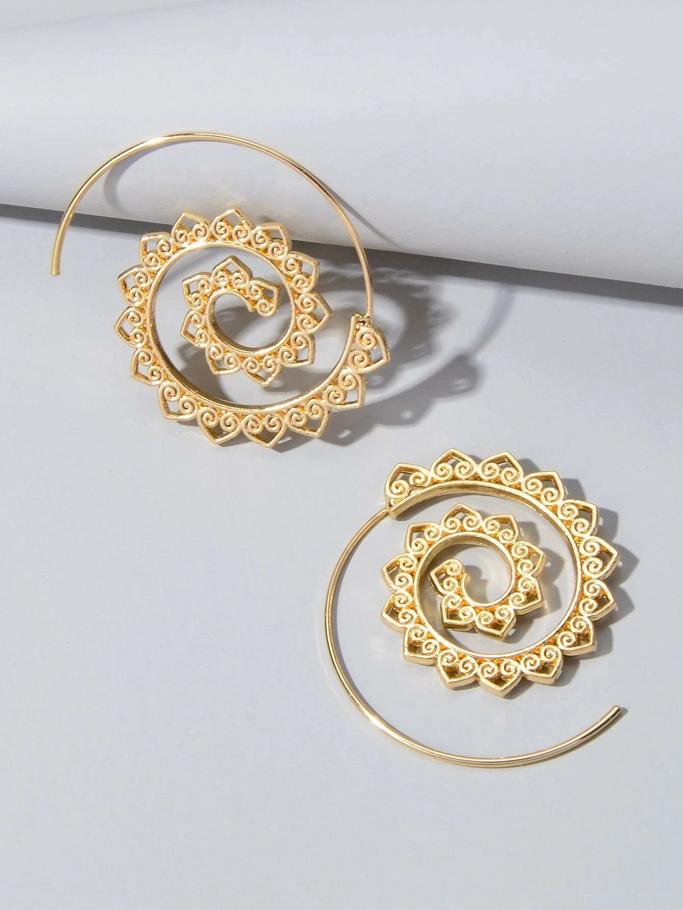 Boho Chic Gold Hollow out Geometric Hoop Earrings Fashion Party Accessories Gift