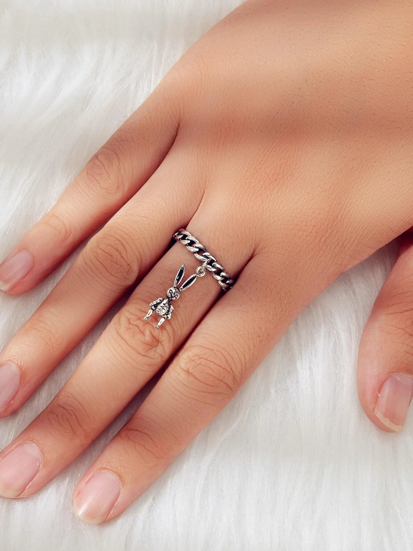 Punk Jewellery Antique Silver Rabbit Charm Finger Cuff Ring Women Accessories