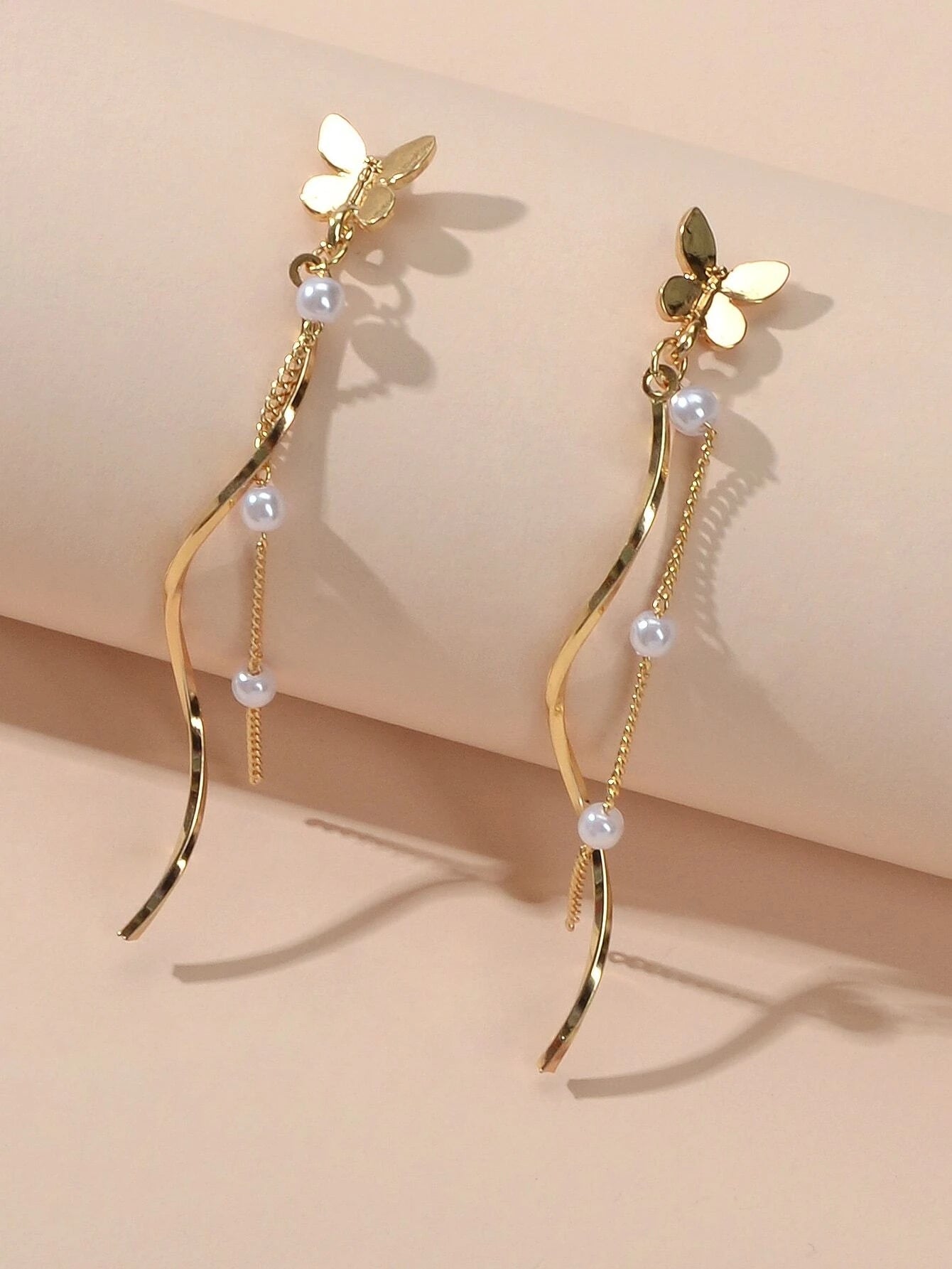 Fashion Pearl Decor Long Gold Chain Butterfly Geometric Dangle Women Earrings