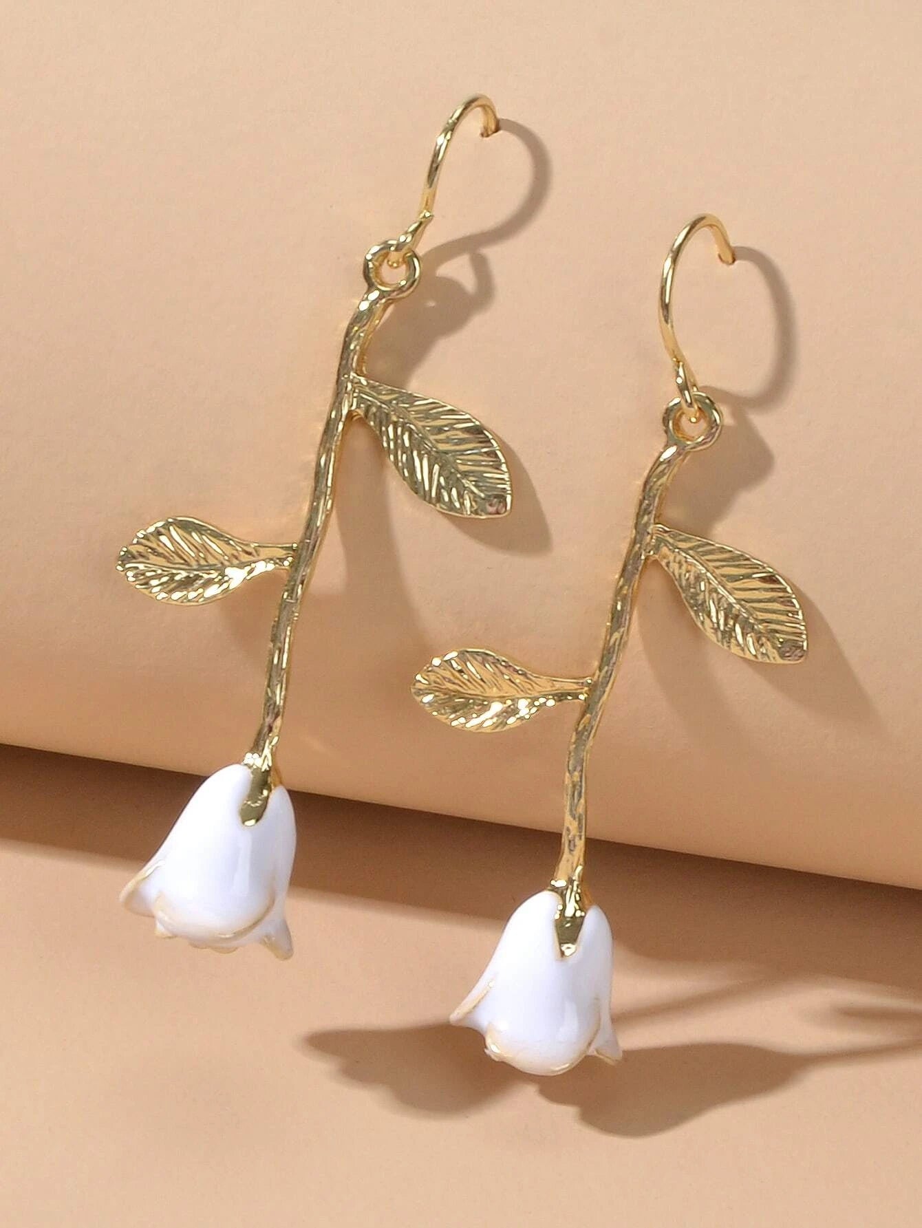 Textured Jewellery White Enamel Flower Gold Drop Earrings Fashion Accessories