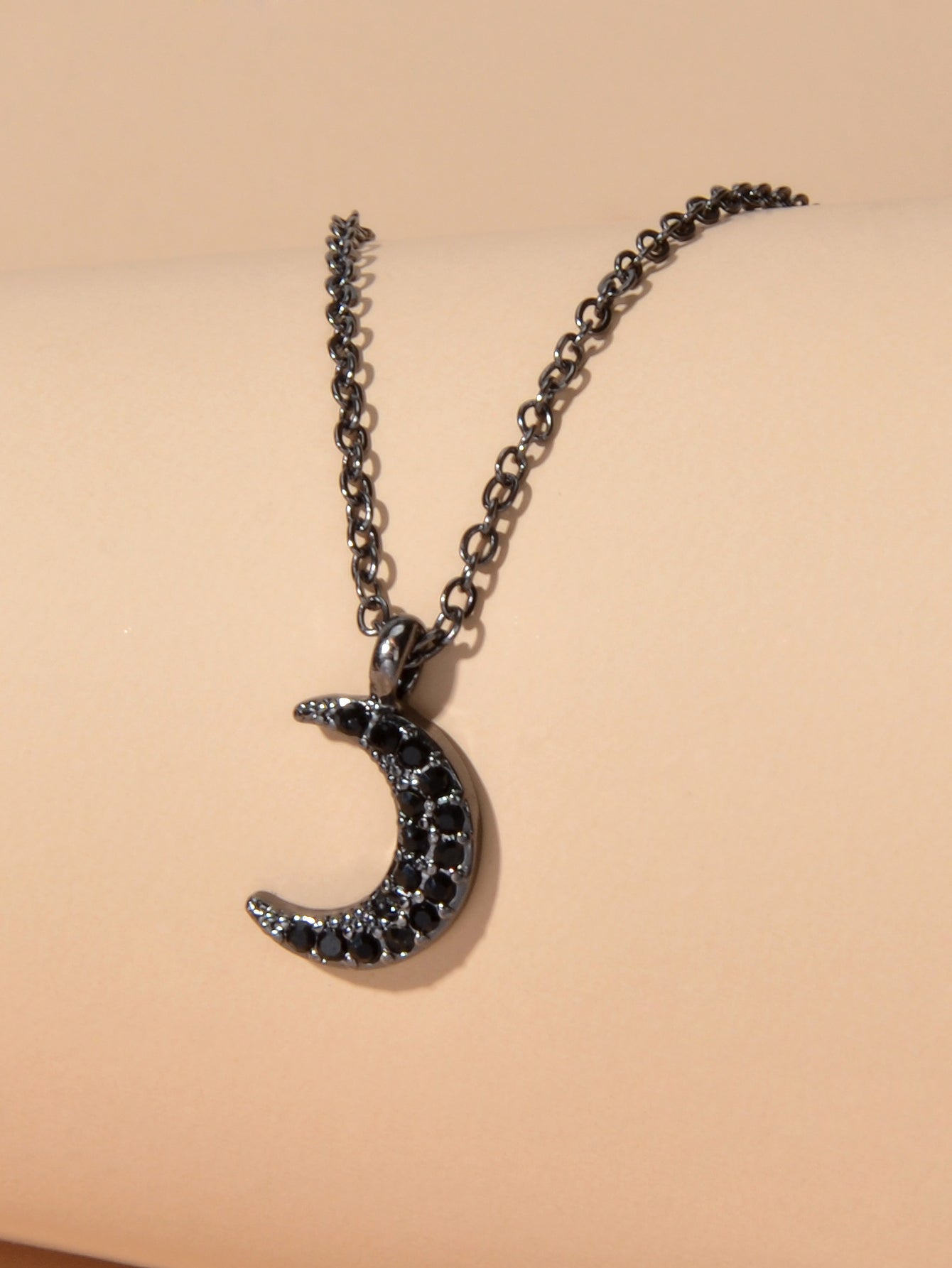 Rock Jewellery Black Cute Crescent Moon Pendant Necklace Minimalist Accessories